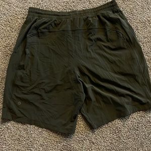 Men’s Lululemon shorts